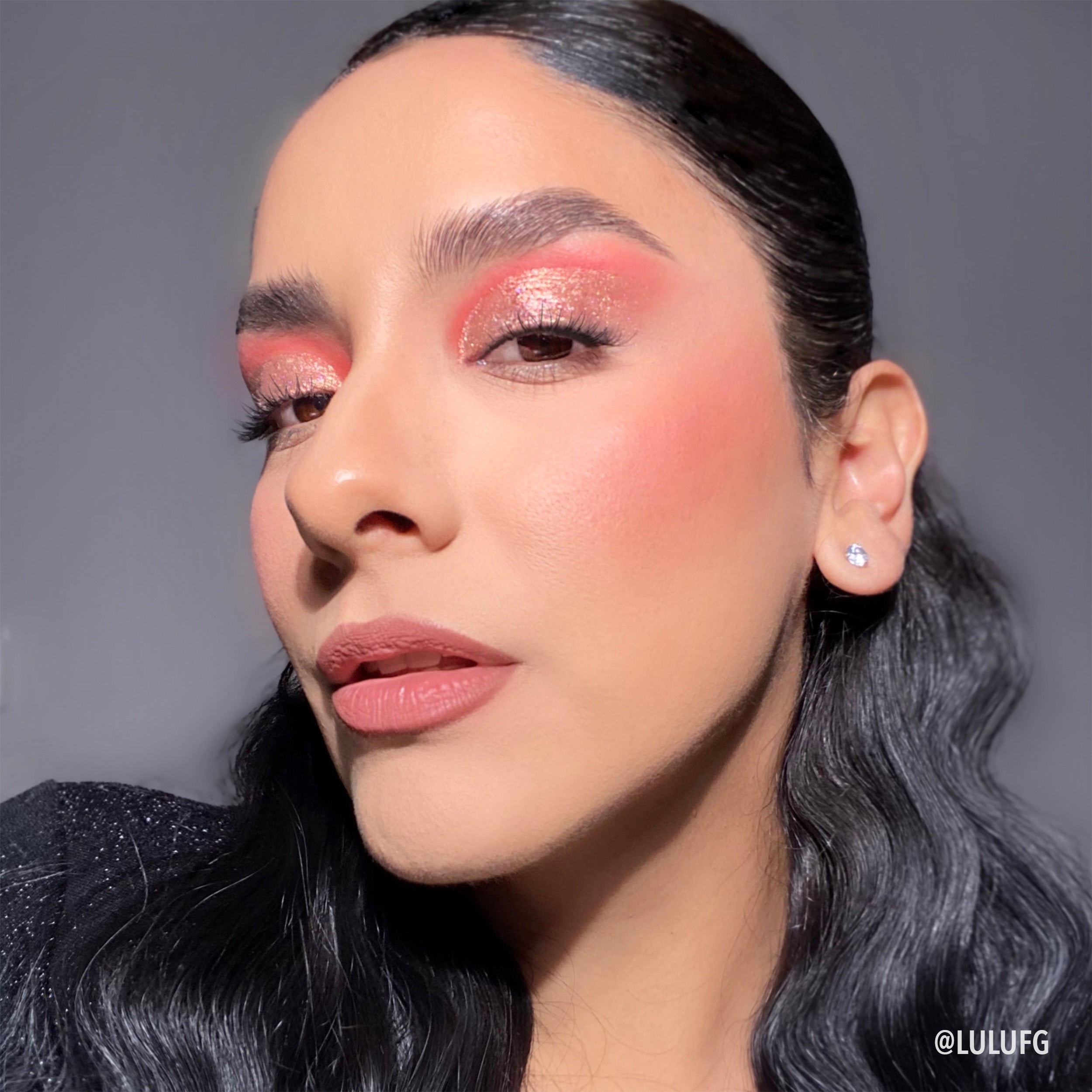 Diamond Daze Liquid Shadow (027, Just Peachy)