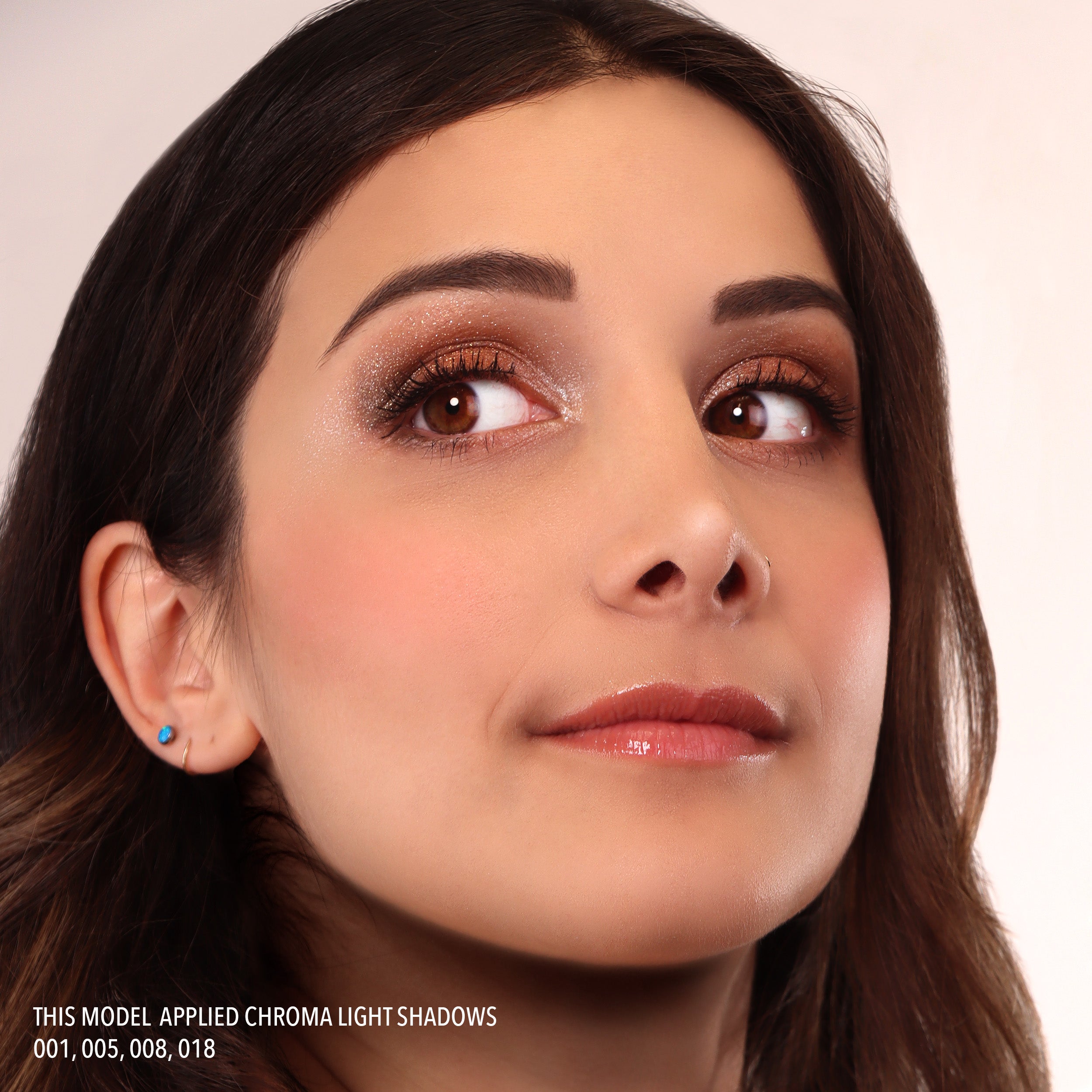 Chroma Light Shadow (018, How Charming)