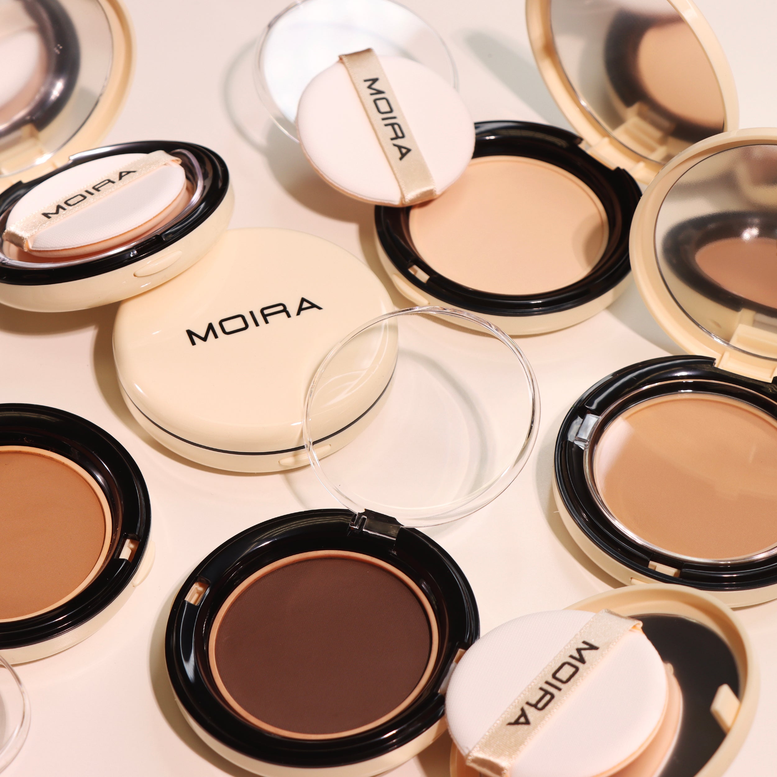 Complete Wear™ Powder Foundation (140W)