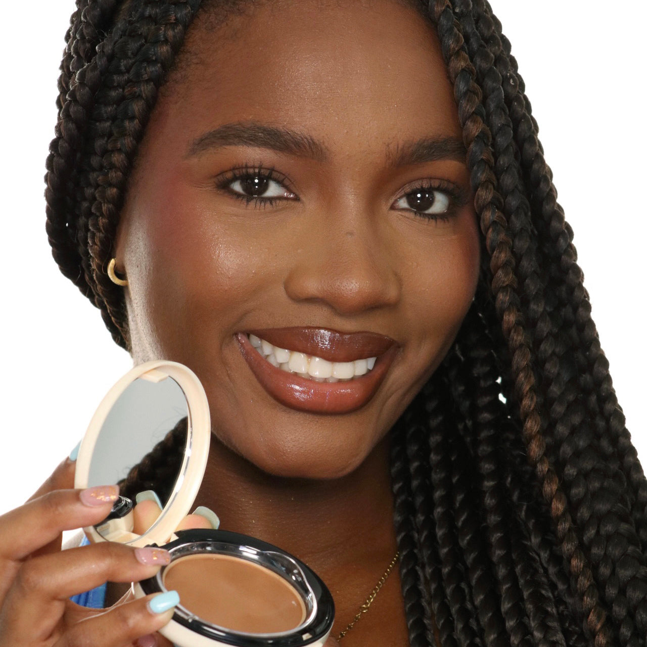 Complete Wear™ Powder Foundation (700C)