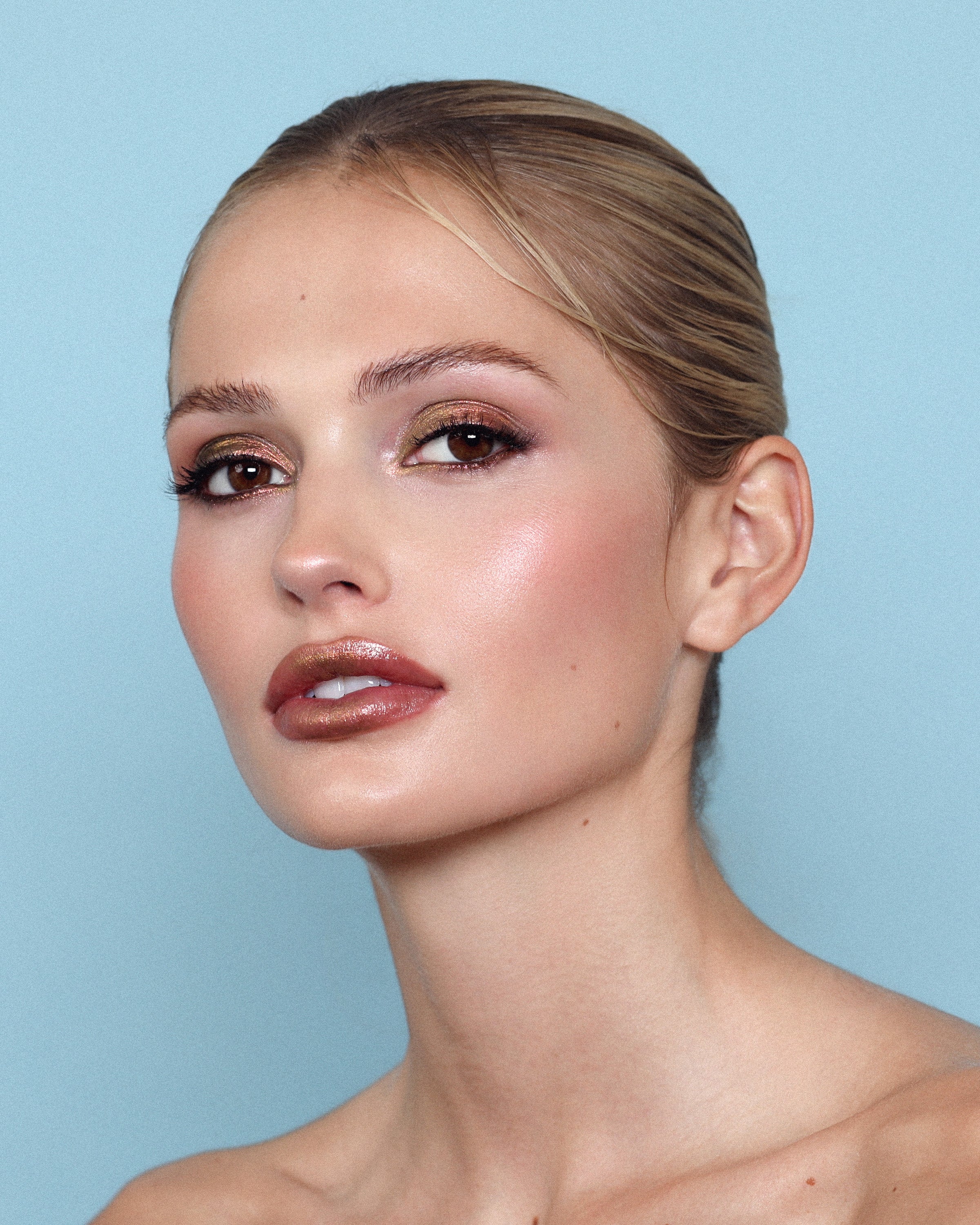 Supernova Glitz Shadow (005, Glimmernova)