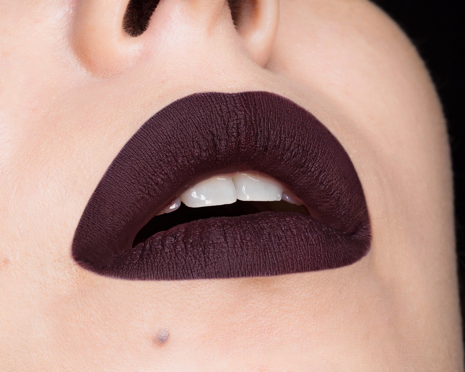 Afterparty Matte Lips (016, Lights Downlow)