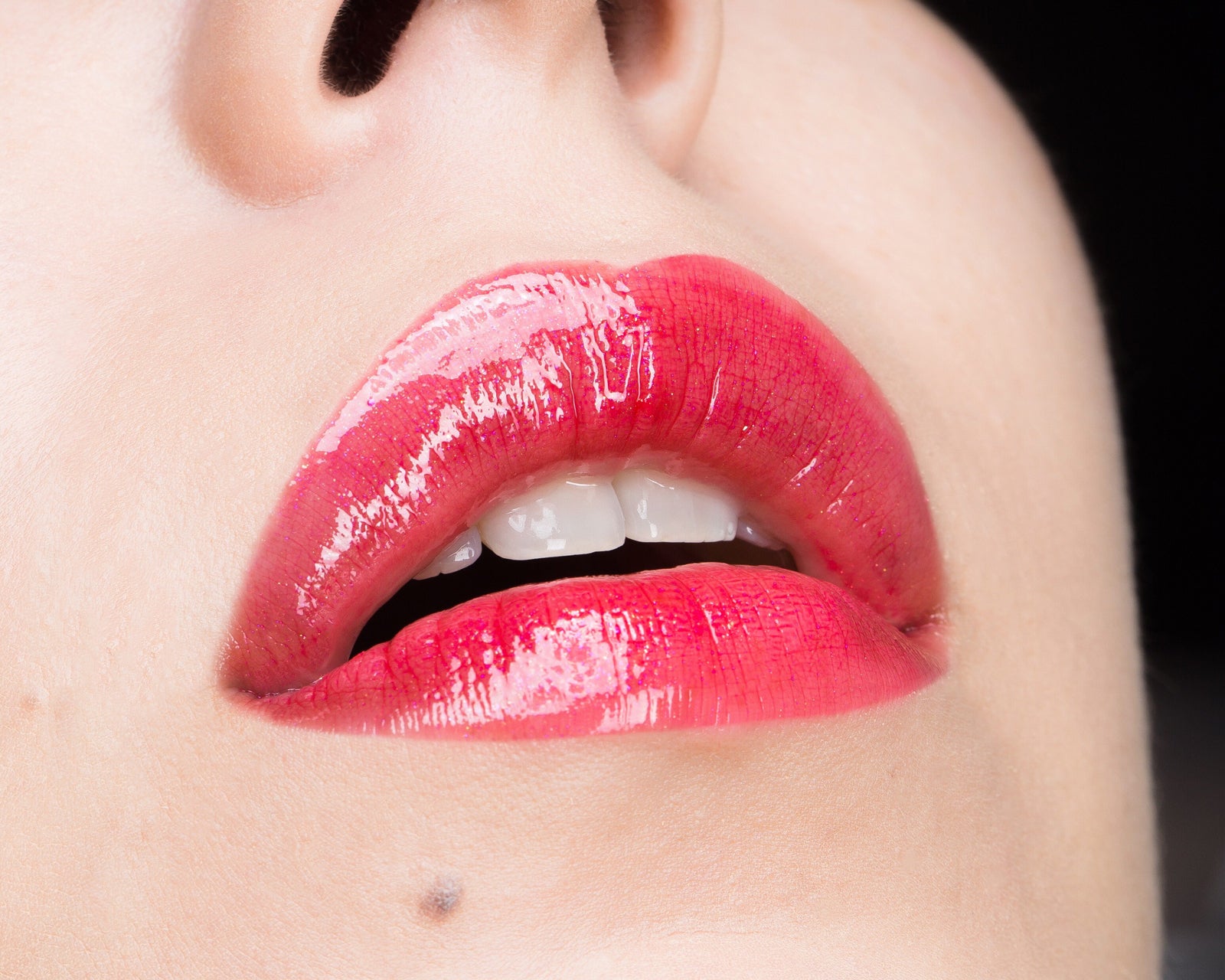 Gloss Affair Lip Gloss (012, Hot Stuff)