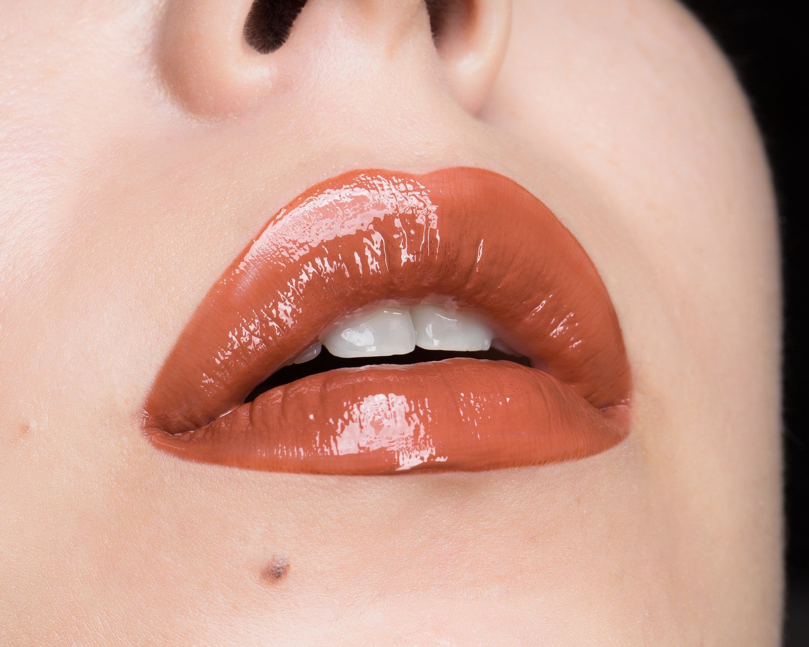 Gloss Affair Lip Gloss (021, Lovely)