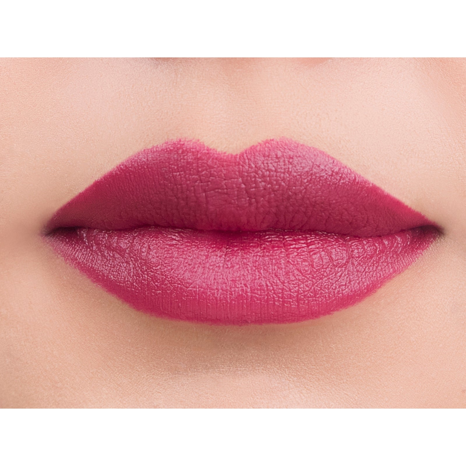 Defiant Creamy Lipstick (020, Delicious Plum)