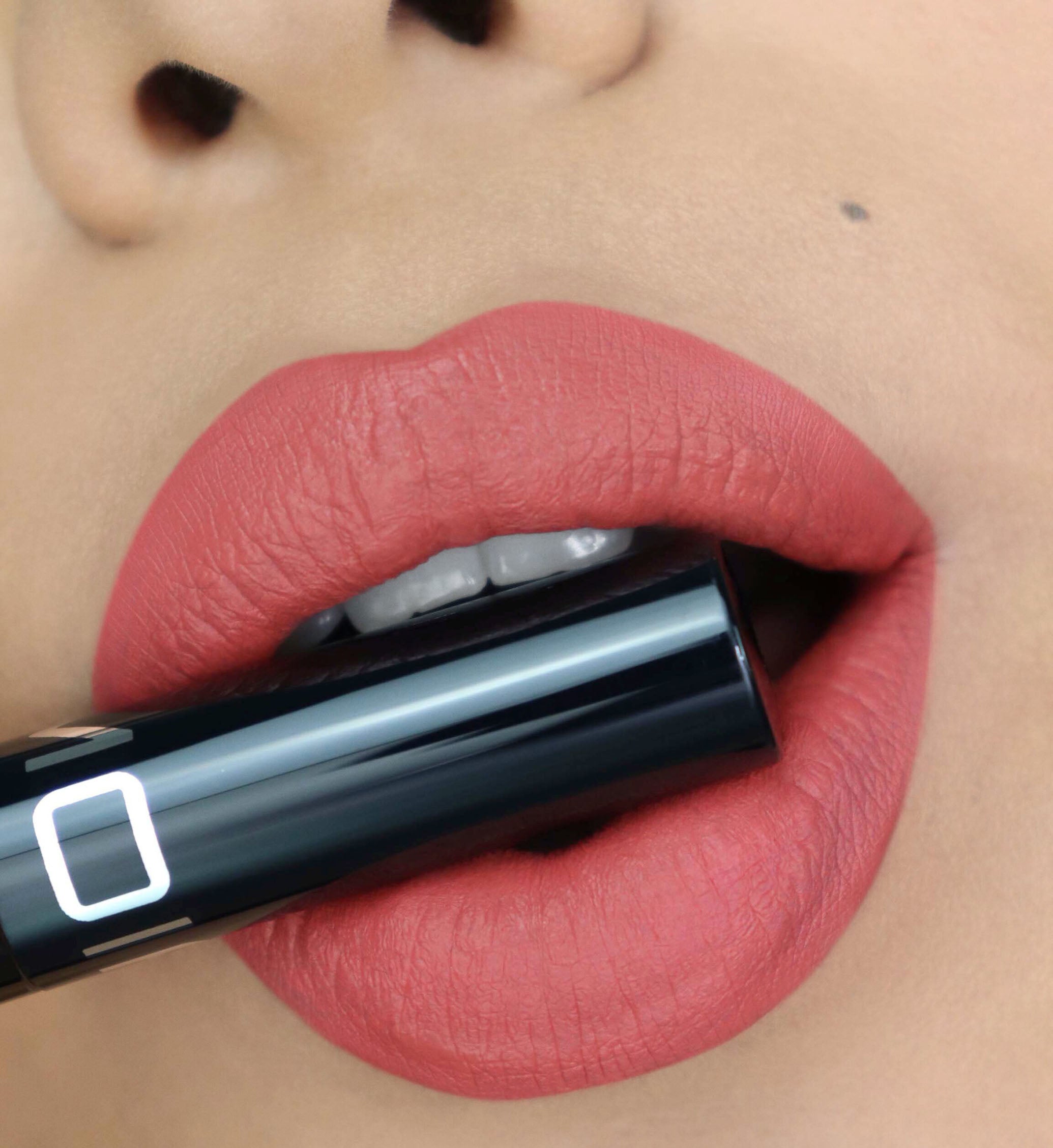 Matte Liquid Lips (032, Crush)